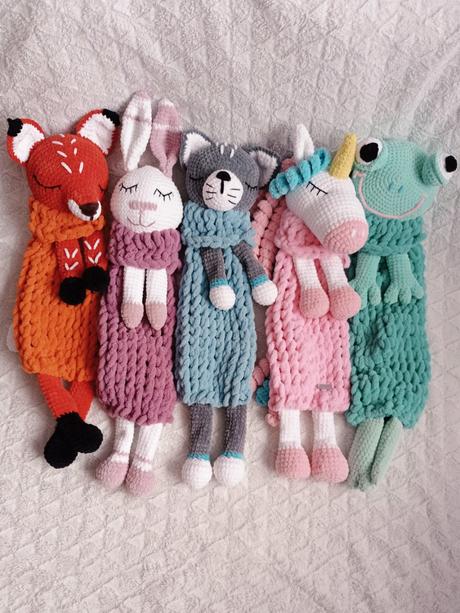 Háčkovaný pyžamožrút, 