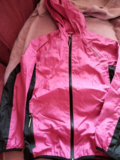 Prechodná bundicka, 146