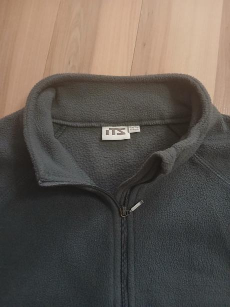 Flisova mikina 16 r., 176