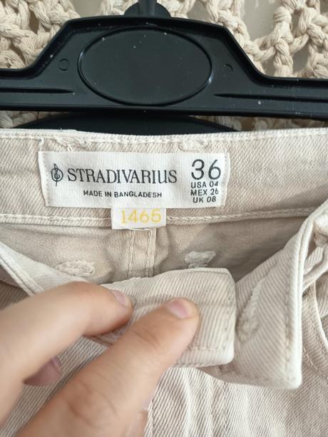 Béžové džínsy stradivarius, stradivarius,s