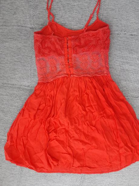 Červené šaty topshop velk. 36., topshop,36