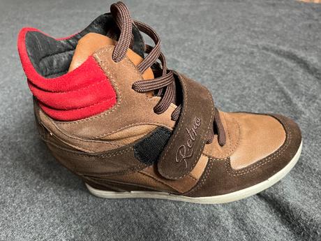 Tenisky na platforme, 38