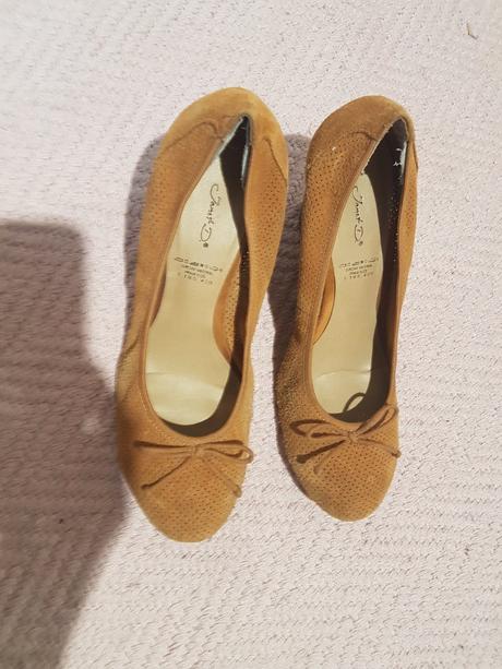 Kozene lodicky s platformou, 41