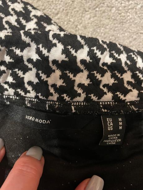 Sukna kohutia stopa, m