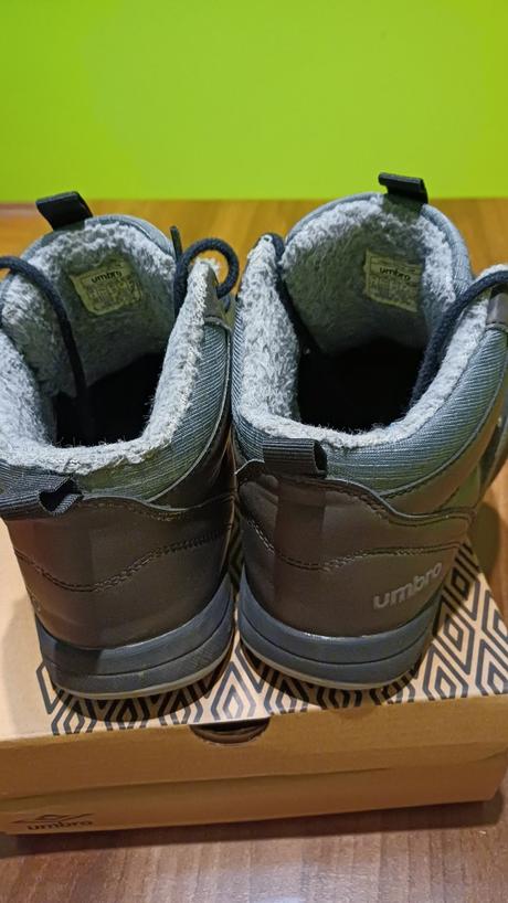 Zimna obuv, umbro,39