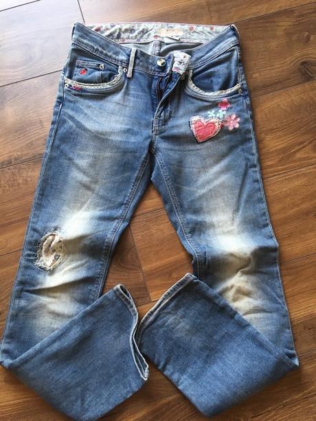 Rifle s nášivkami, 152