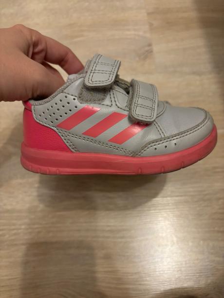 Tenisky adidas, adidas,23