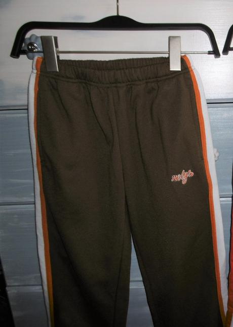 Teplé tepláky + nátelník grátis, 158