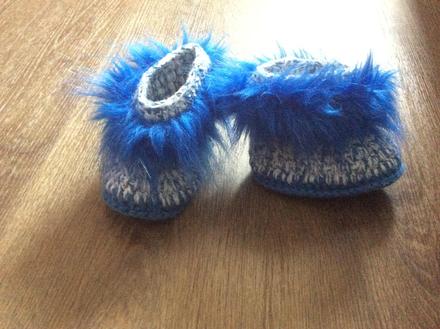 Nenosene capacky, 19