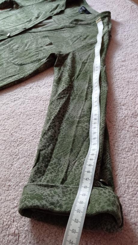 Zelená tunika next, č. 36, hadí vzor, top stav, next,36