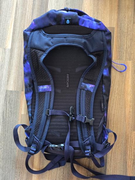 Osprey daylite cinch pack,