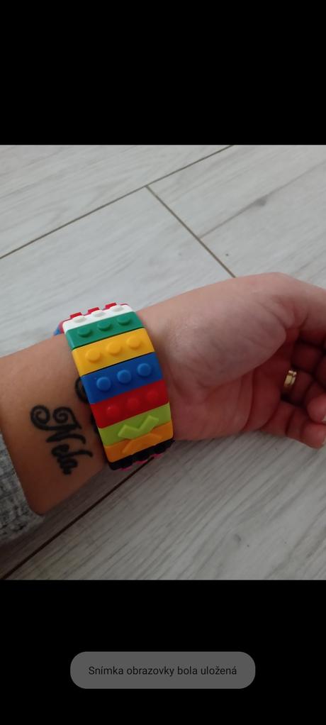Lego hodinky,
