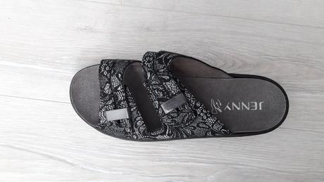 Jenny sandálky s čipkou, 38