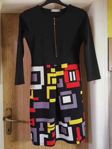 Damske saty rozne, s