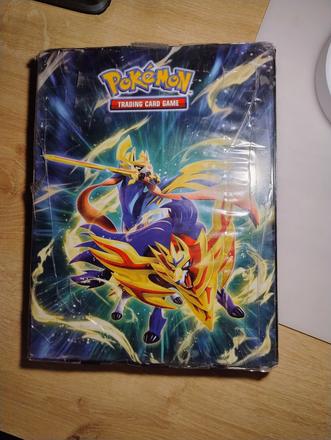 Pokemon karty a albumy, 