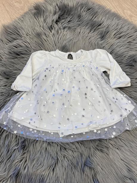 Dievčenské šaty s tylovou sukňou (62), 62