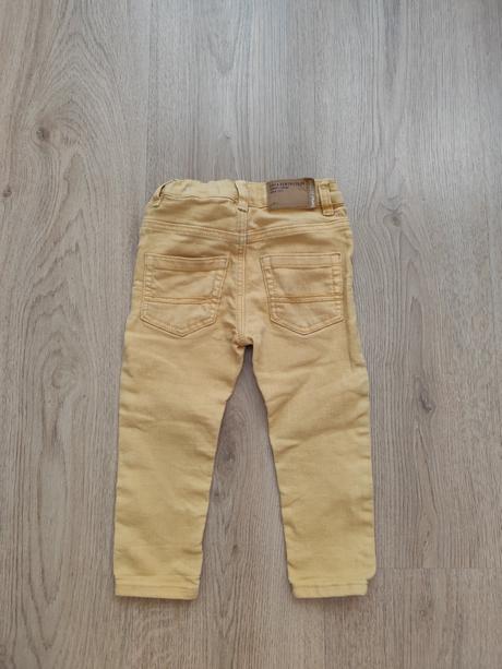 Džínsy, zara,86