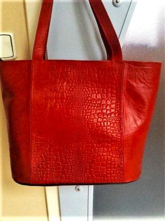 Veľká kožená kabela, 