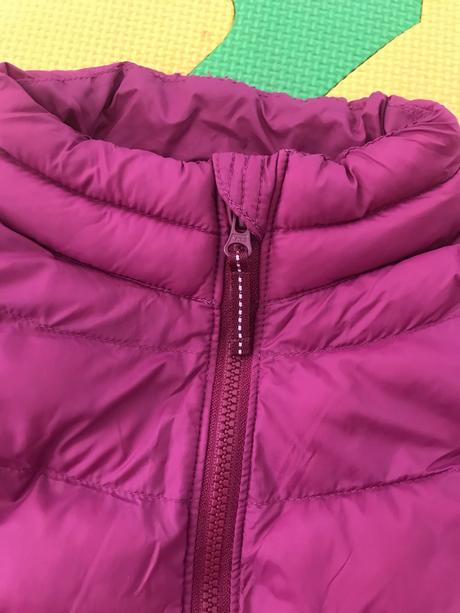 Značková prešívaná prechodna bunda, 98