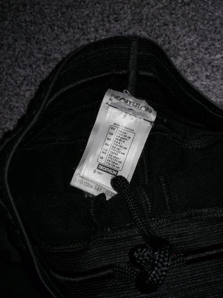 Športové tepláky, decathlon,110