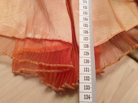 Spoločenské šaty, m