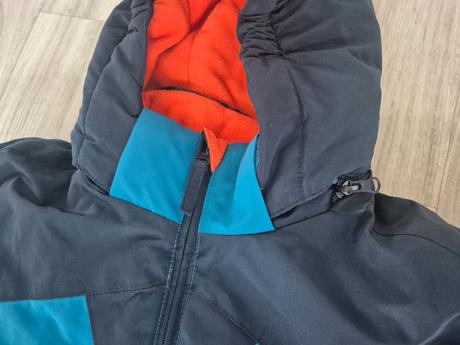 Vetrovka yfk 146/152, 146