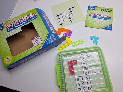 Logická hra pathwords, 