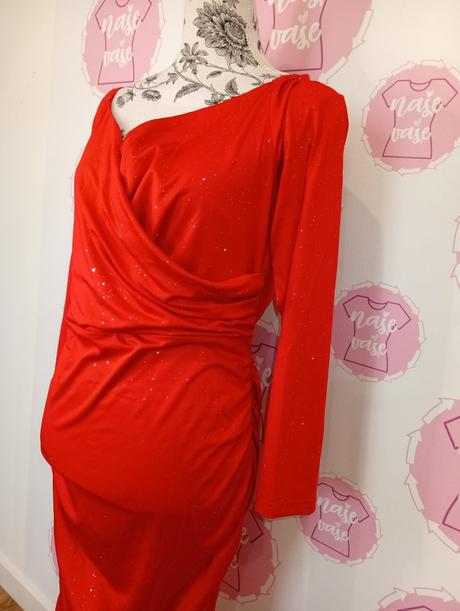 Červené trblietavé šaty s viazaním, 44
