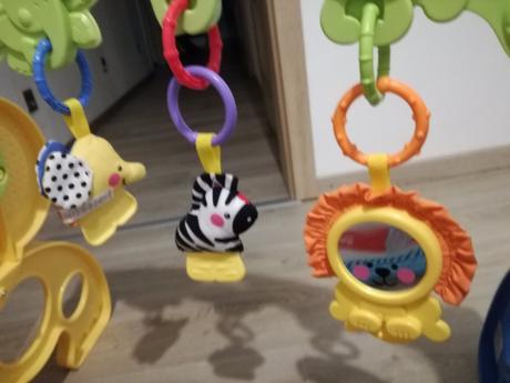 Hrazdicka fisher price, 