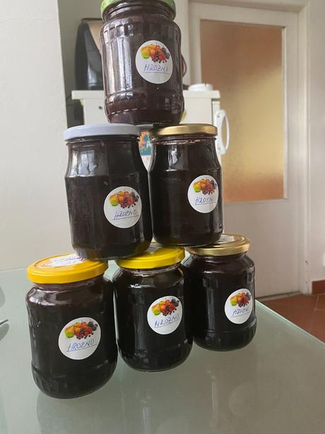 Lekvár z černeho hrozna, 