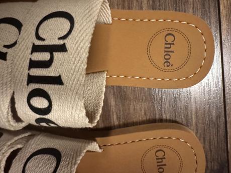 Dievčenské šlapky, 31