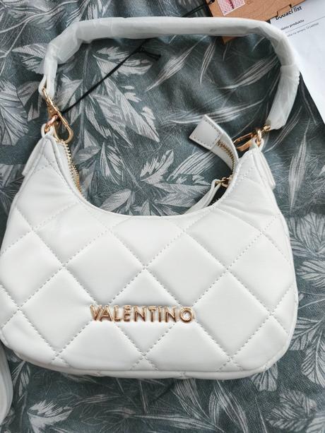 Valentino kabelka, valentino