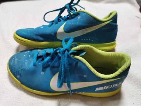 Halovky nike 37.5, nike,37