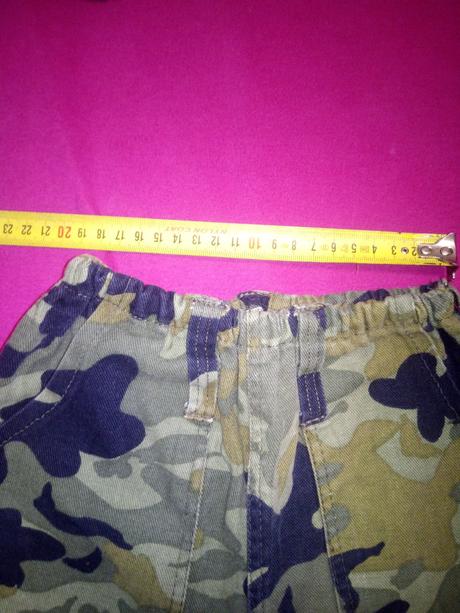 Maskáčové nohavice, 110