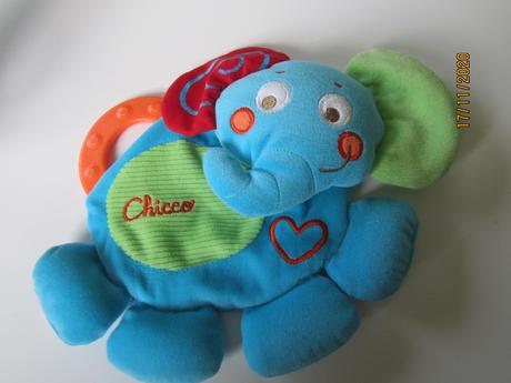 Chicco prva hracka, 