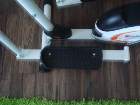 Predám eliptický trenažér malo používaný., 