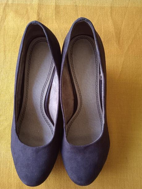 Lodičky na platforme, 37