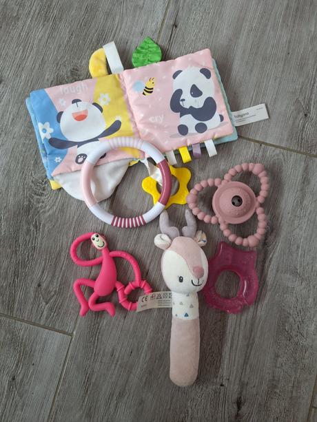Hracky pre bábätko, 