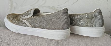 Trblietavé plátenky, 38