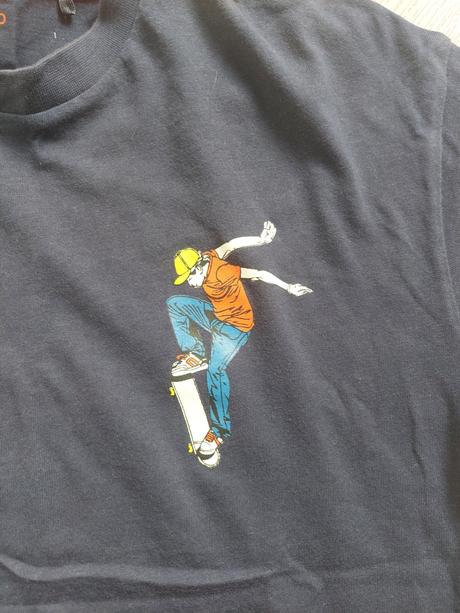 Tricko, reserved,140