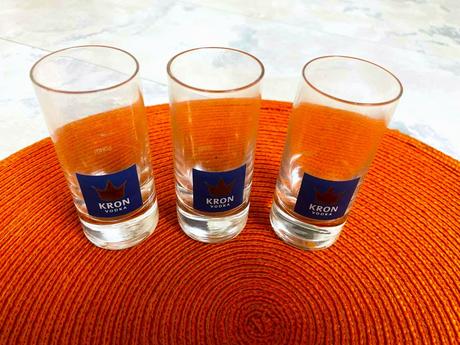 Štamperlíky s hrubým dnom kron,