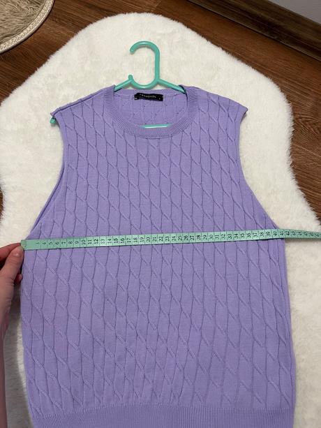 Fialová vestička, l