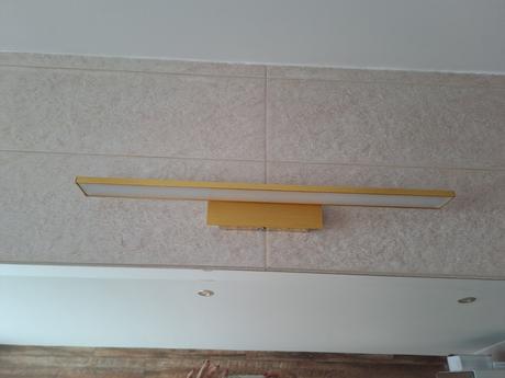 Lampa na stenu+ 3x bodovky otočné, 