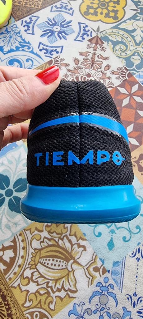 Halovky nike tiempo, nike,36