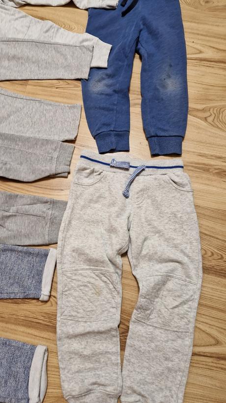 Tepláky - cena spolu, 116