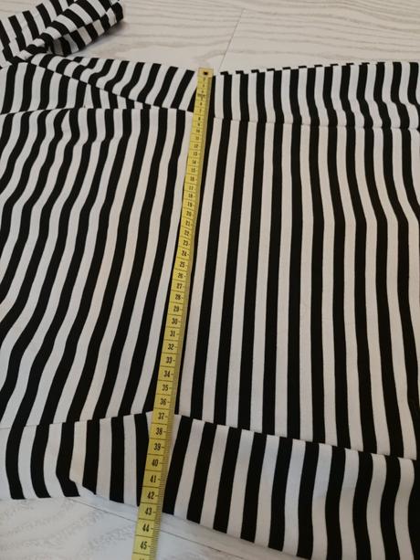 Pruhované čierno biele šaty, reserved,xl