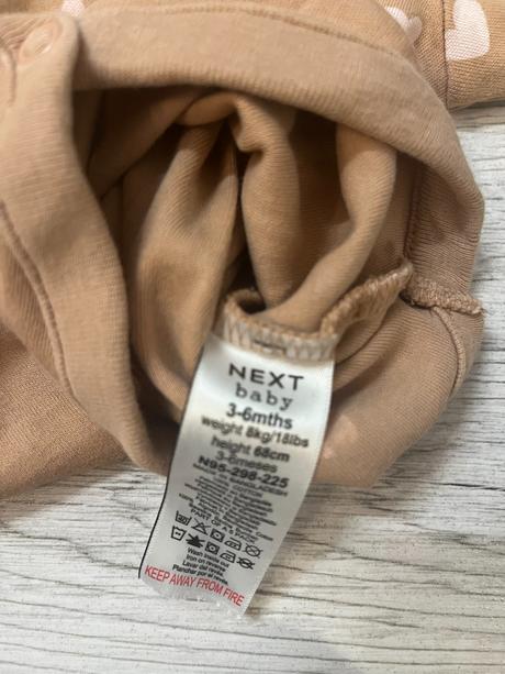 4 balenie jemných body s dlhým rukávom, next,68