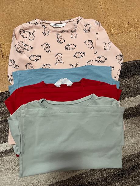 Tricka 122/128, h&m,122