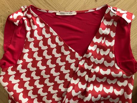 Penny black červený vzorovavý top, s