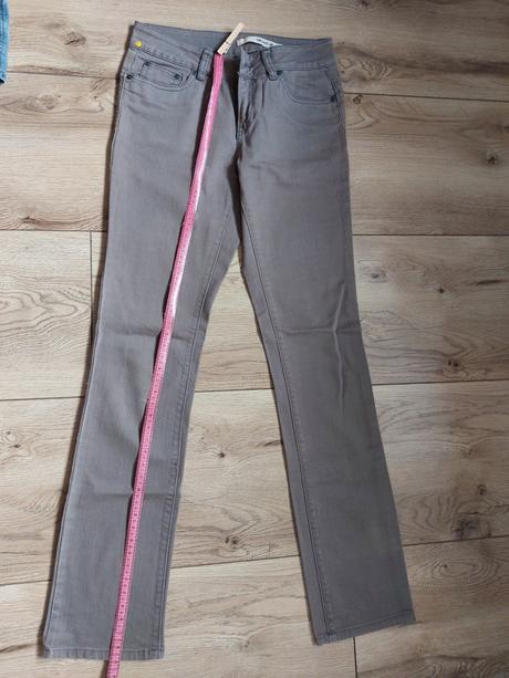 Dkny nové rovné rifle velk.27r, dkny,m